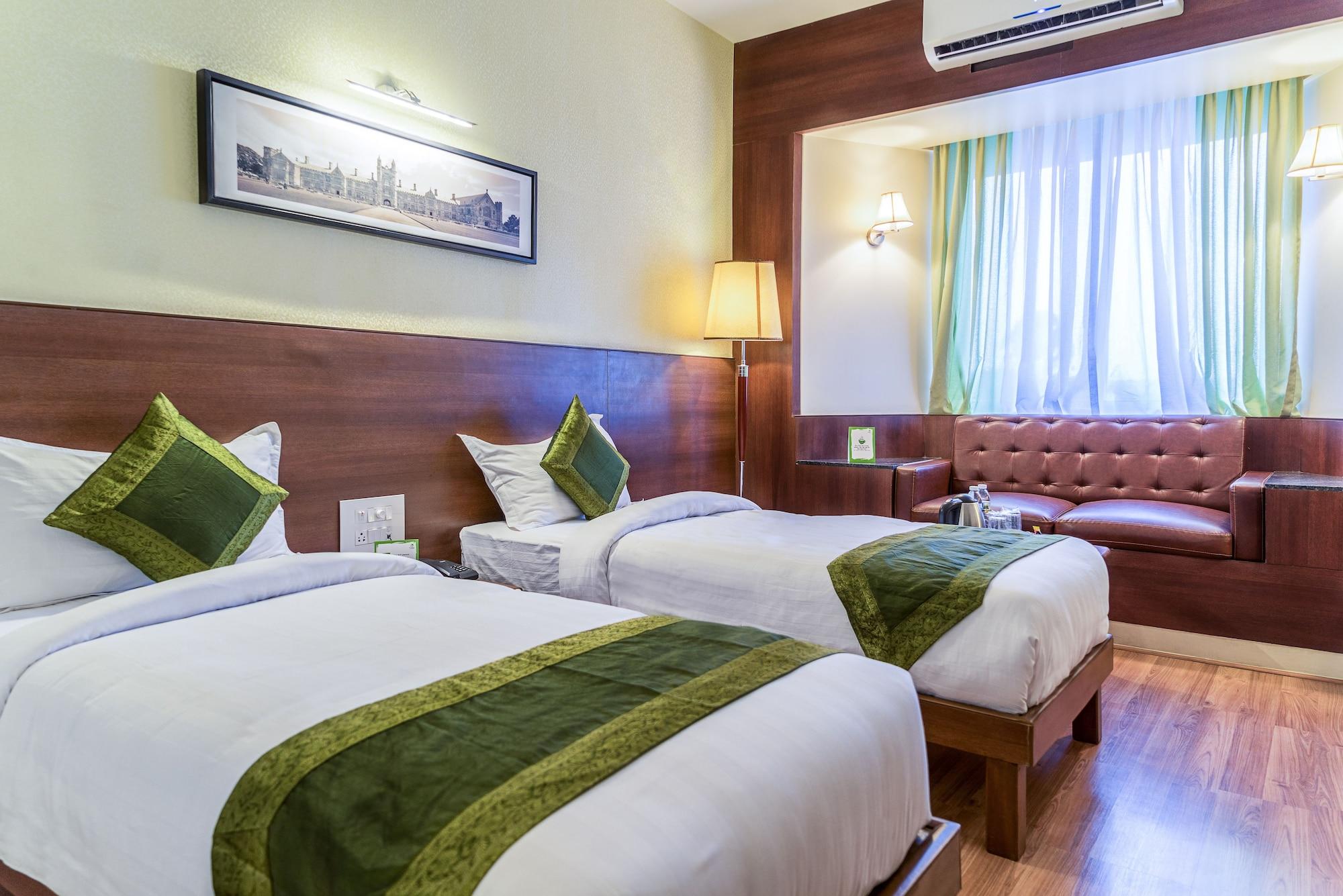Treebo Premium Grand Emerald Pimpri-Chinchwad Eksteriør billede