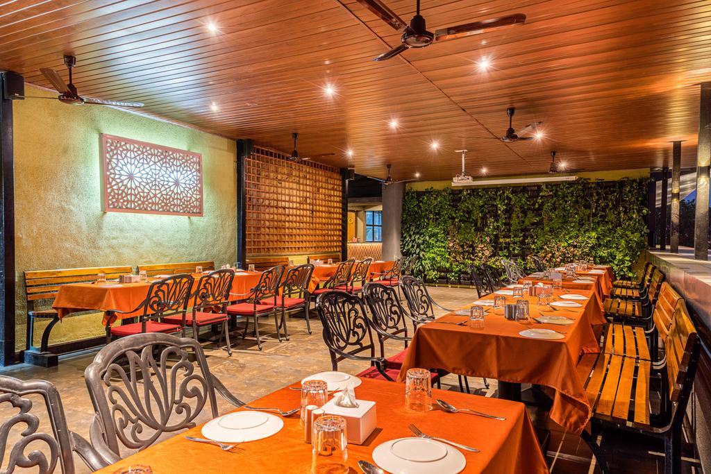 Treebo Premium Grand Emerald Pimpri-Chinchwad Eksteriør billede