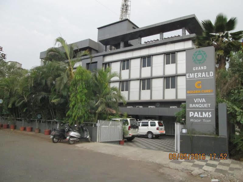 Treebo Premium Grand Emerald Pimpri-Chinchwad Eksteriør billede