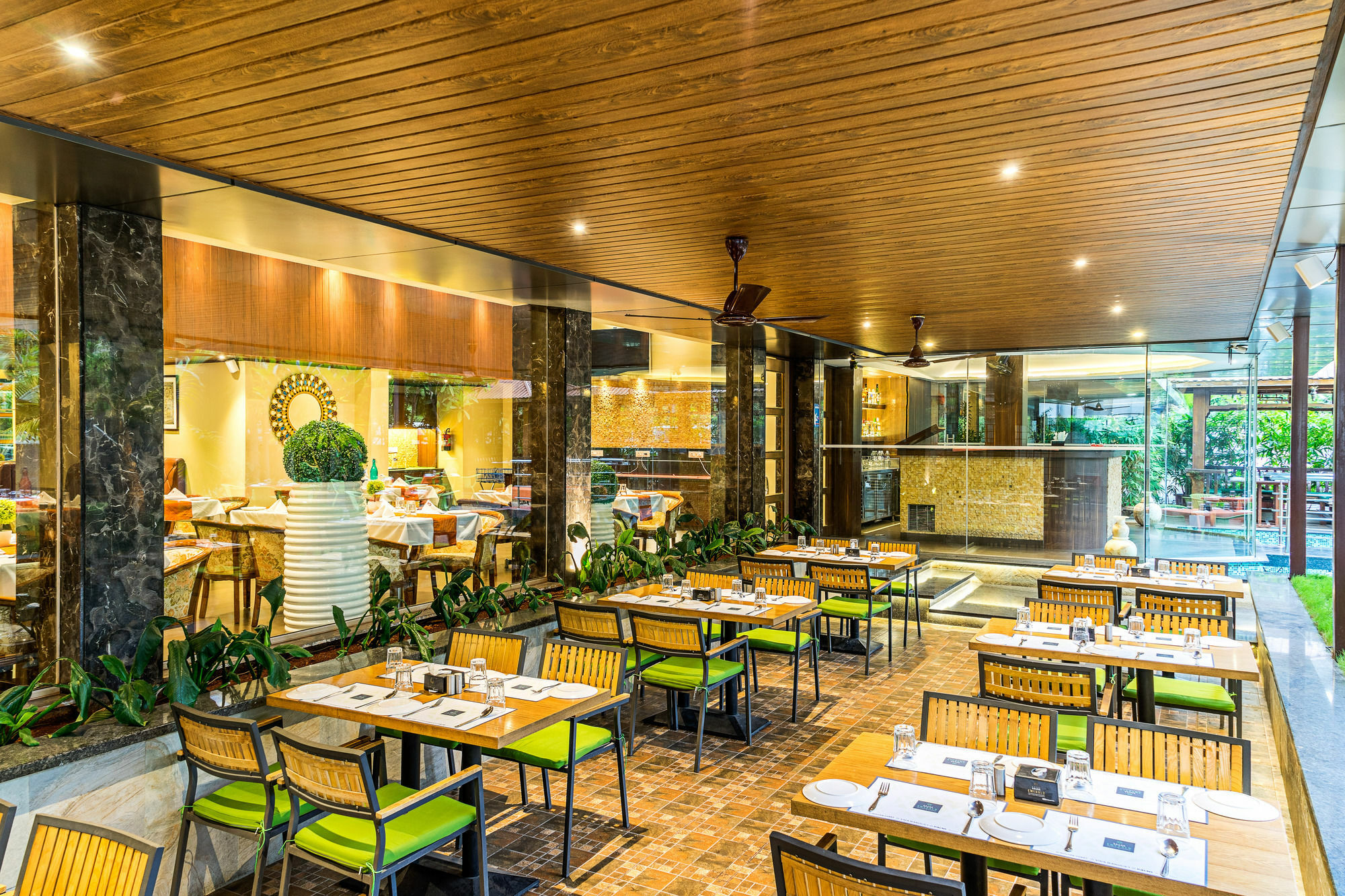 Treebo Premium Grand Emerald Pimpri-Chinchwad Eksteriør billede
